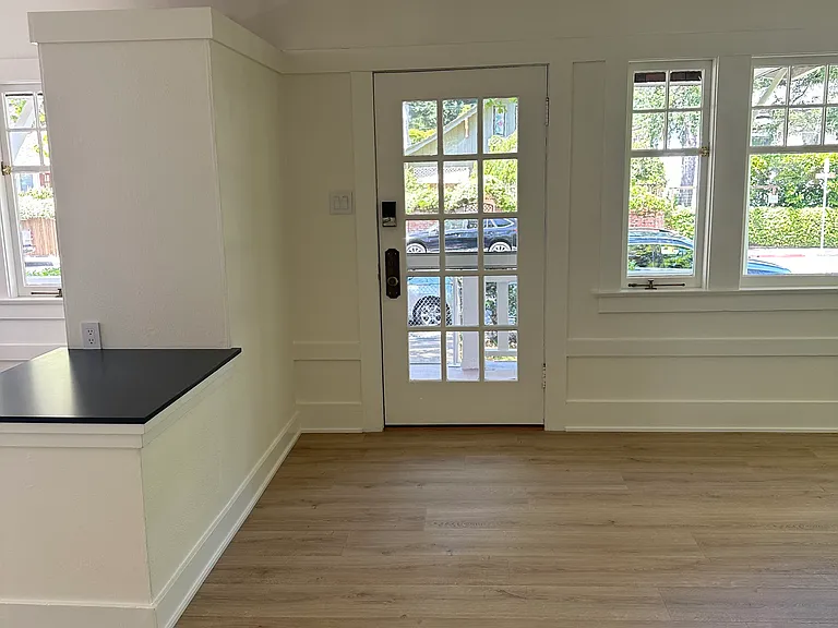 35 Poplar Ave — Photo 11