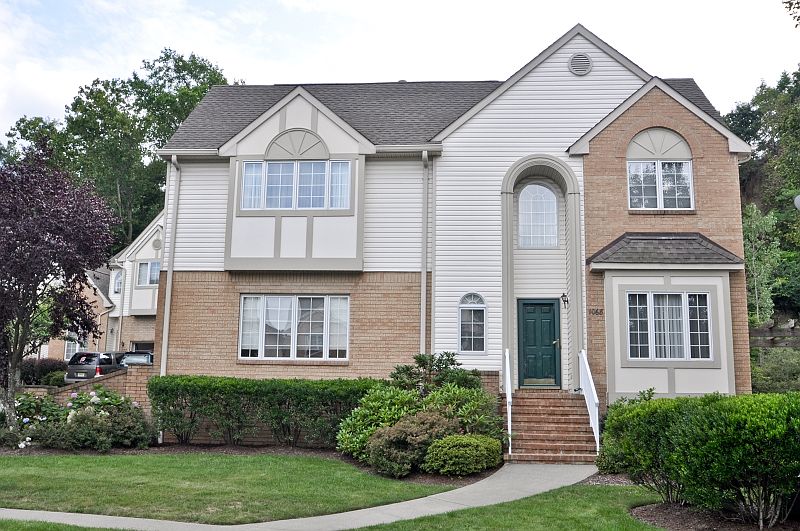 1st image of 1068 Smith Manor Blvd