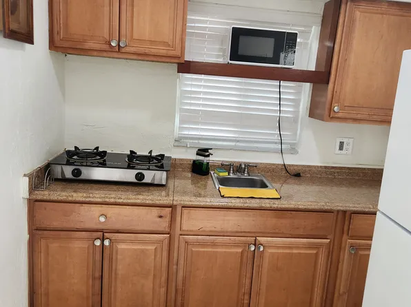 413 E 15th St #1, Hialeah, FL 33010