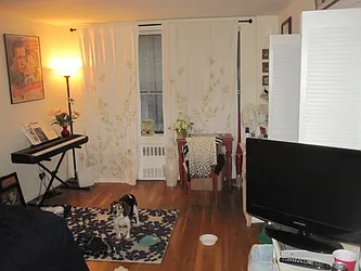 Rented by Eric Goodman Realty Corp