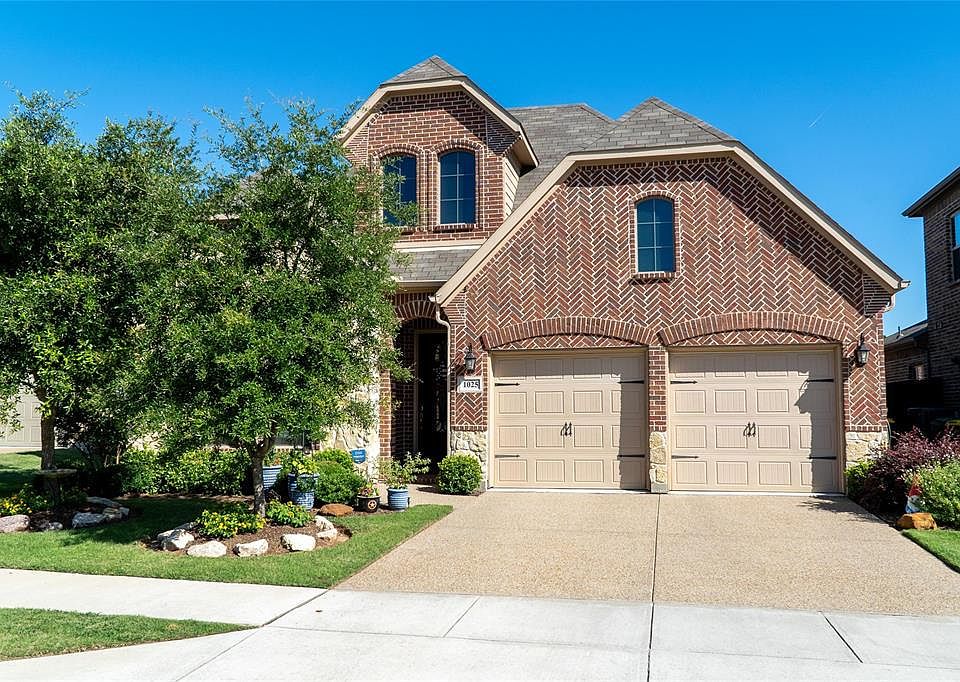 1st image of 1025 Olivia Dr