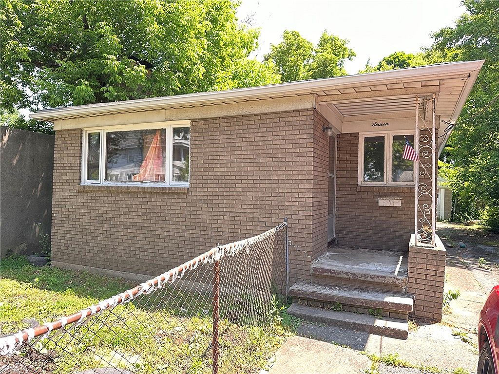 16 8th St, Rochester, NY 14609 Zillow