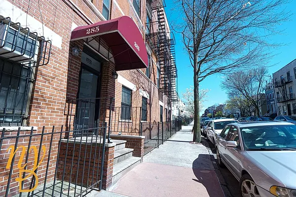 Rented by New York Dwellings LLC | media 8