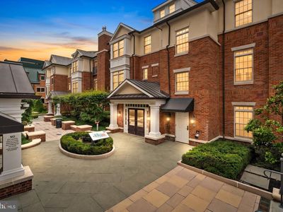 132 Victoria Mews, Princeton, NJ, 08542