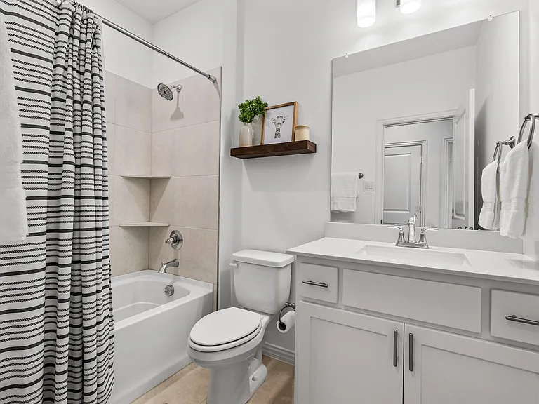 2529 Barnwood Ln — Photo 41