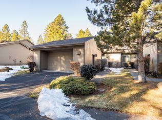 60503 Seventh Mountain Dr, Bend, OR 97702