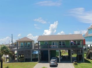846 S Crystal Beach Rd, Pt Bolivar, TX 77650