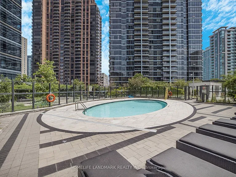 5 Sheppard Ave E #2322 — Photo 18