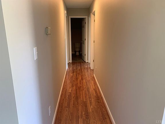 4th image of 1420 Edley Pl