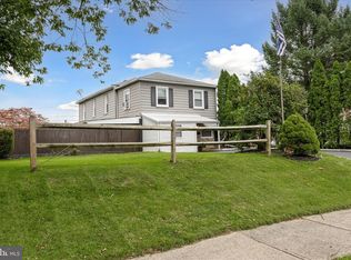 529 Dewberry Ave, Bethlehem, PA 18017