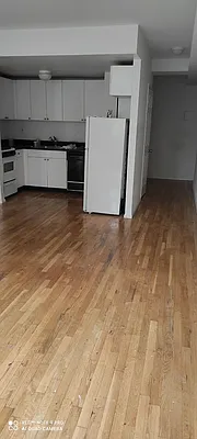 Rented by Tompkins Square Realty | media 18