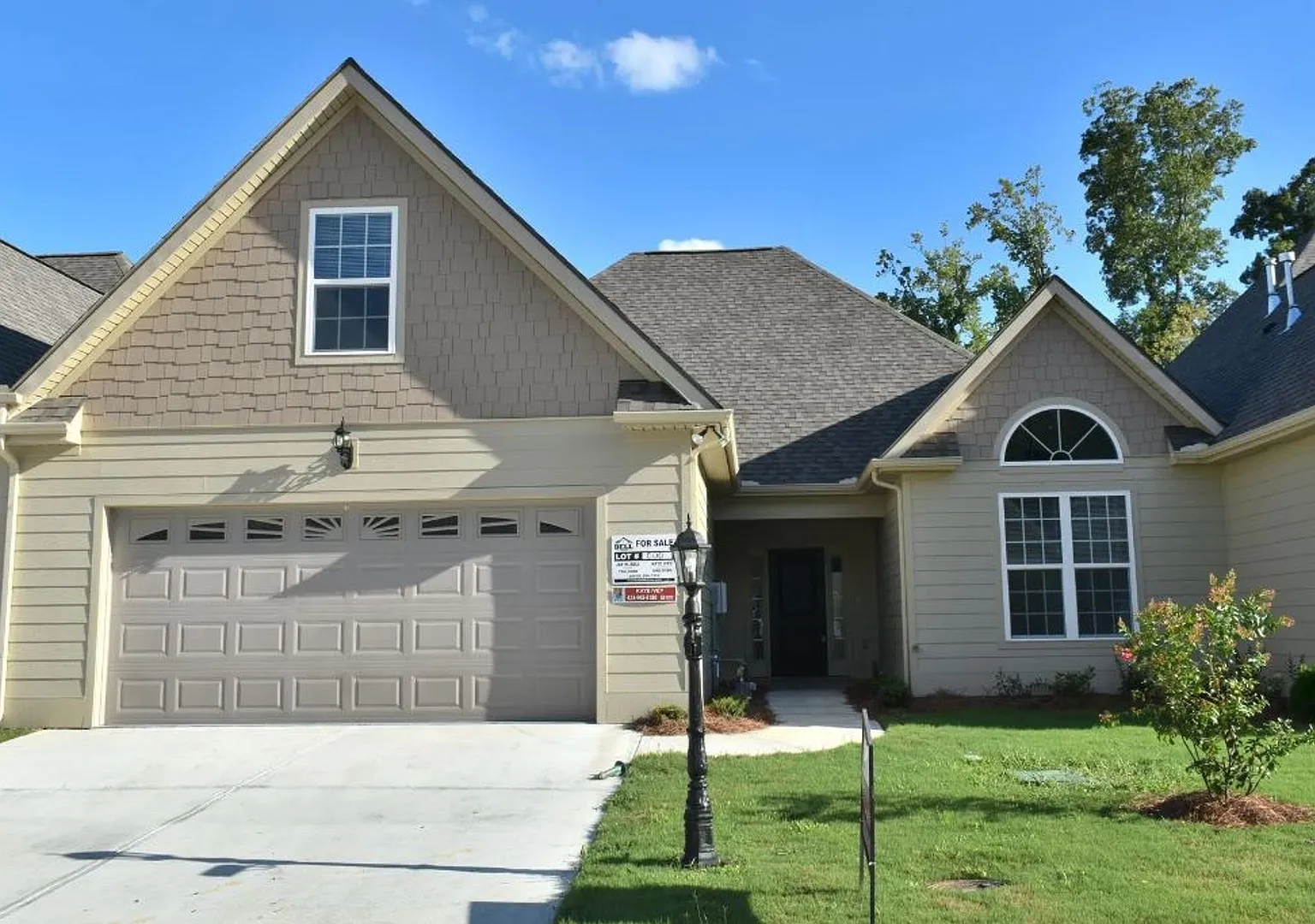 Townhouse for Rent in Hixson — Photo 1