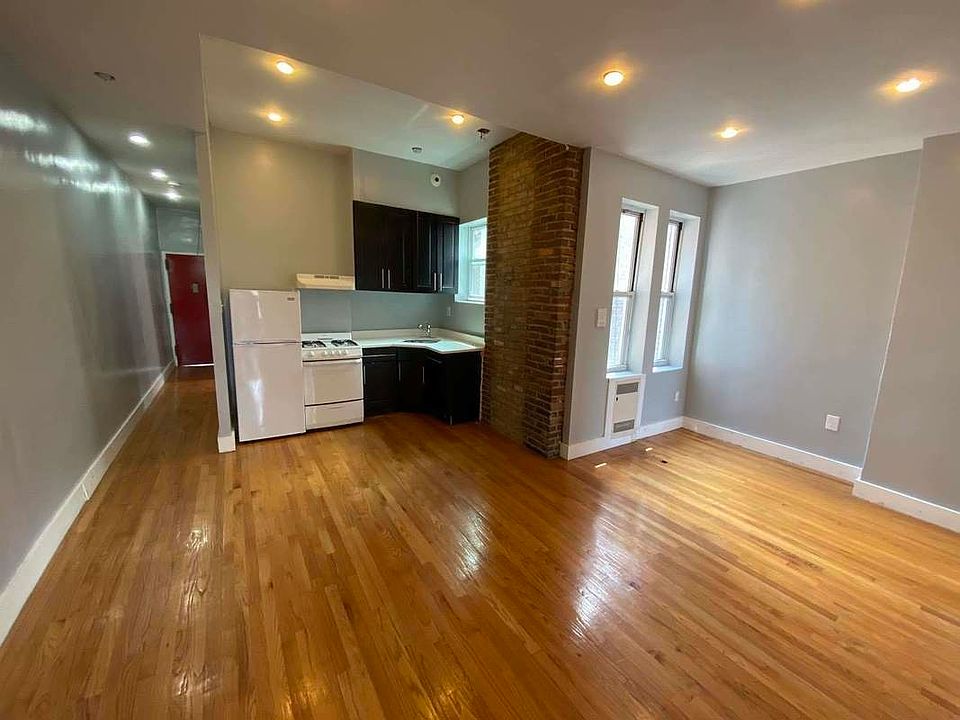 1st image of 644 Lafayette Ave #2F