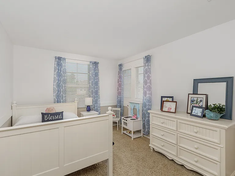 35839 Crickhowell Ave — Photo 16