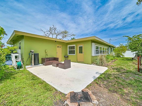 2nd image of 5039 Westminster Dr