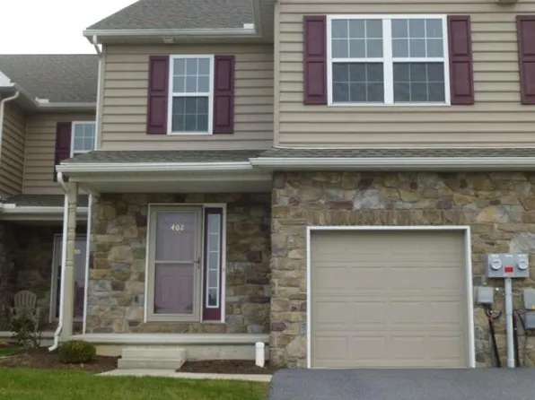 402 Mount Olive Ln, Ephrata, PA 17522
