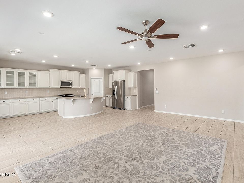 2nd image of 17138 W LAS PALMARITAS Drive