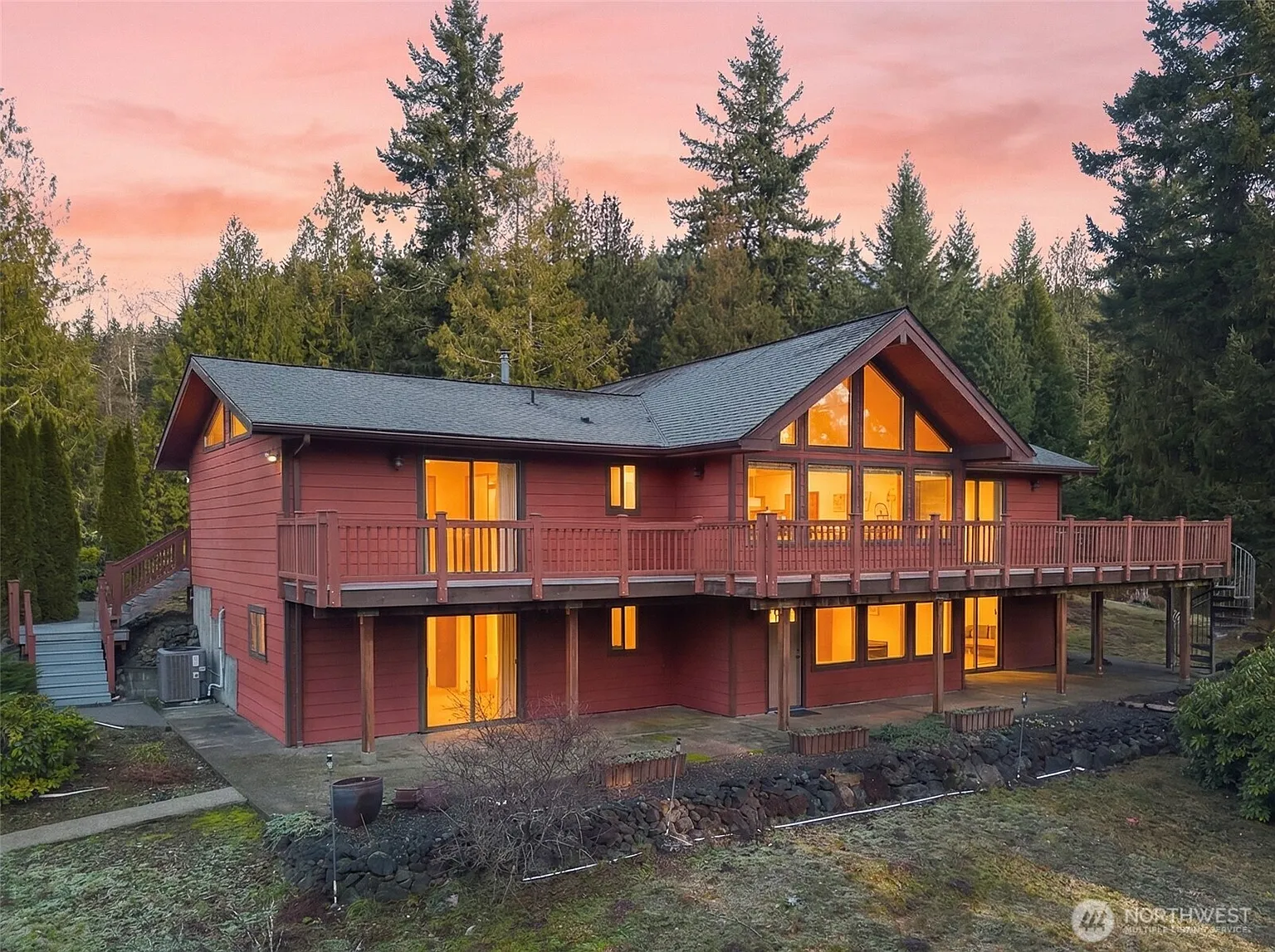 10547 Summit Lake Road NW photo 1