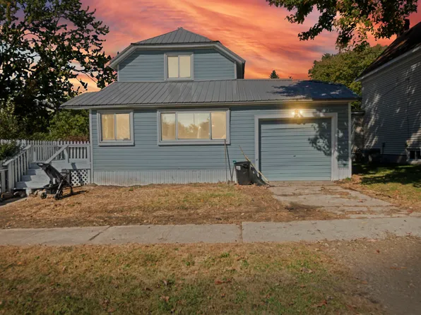 3905 W Sheldon Rd, Carsonville, MI 48419