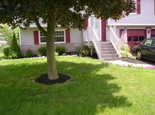 8442 Torchwood Ln, Cicero, NY 13039