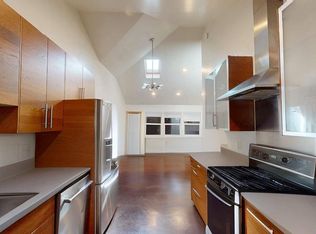 320 Grand Blvd, Venice, CA 90291