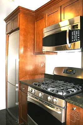 Rented by Halstead Real Estate | media 15