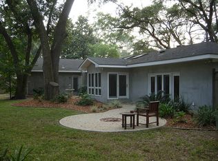 108 Saint Simons Ave, Saint Simons Island, GA 31522
