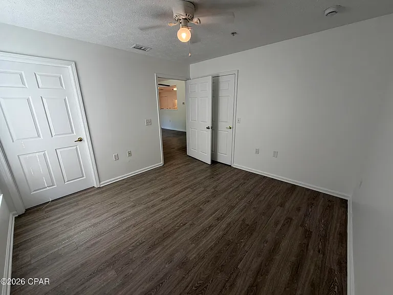 9117 Laird St #9119 — Photo 15