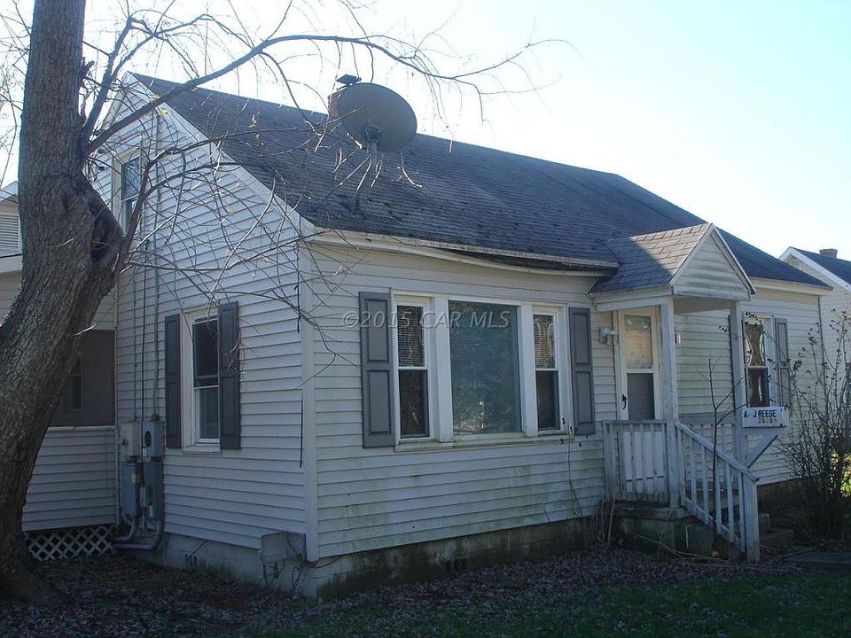 2nd image of 26385 E Pear St