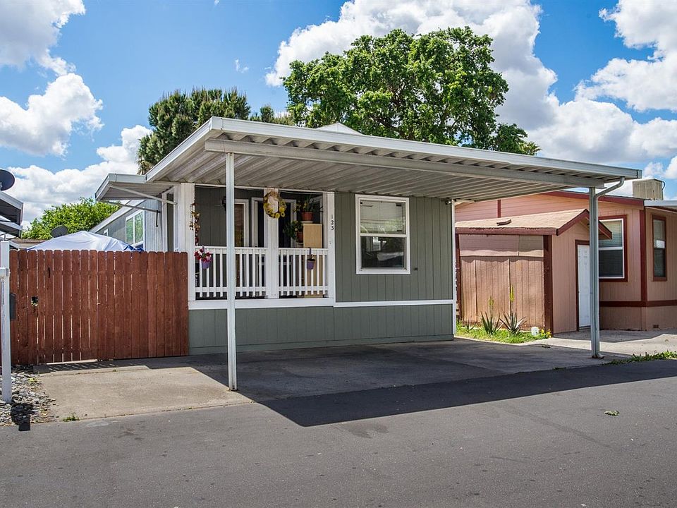 1st image of 907 Bourn Dr Space 123