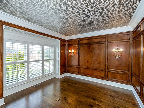 4th image of 1711 Shorecove Way
