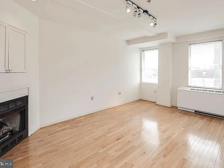 815 King St #6A — Photo 7