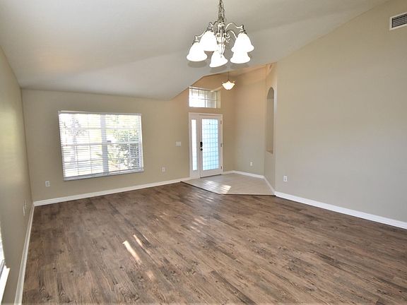 4th image of 13917 Chalk Hill Pl