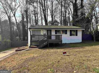 6441 Granada Dr, Forest Park, GA