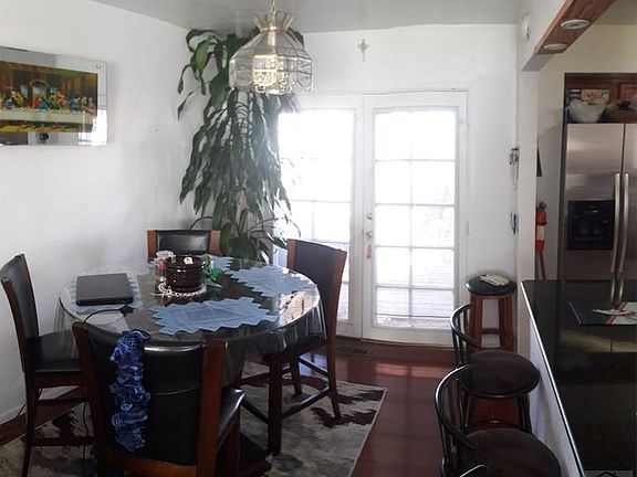 5th image of 56 Briarwood Cir
