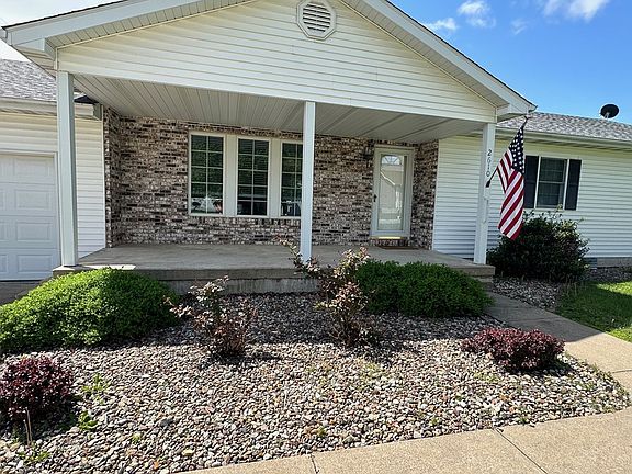 5th image of 2610 Dawnview Dr
