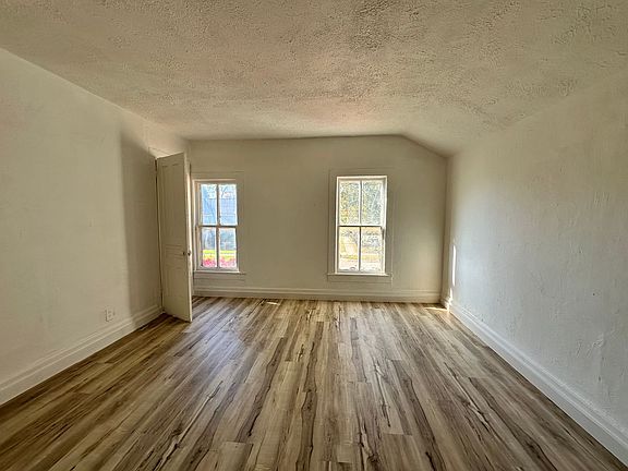 3rd image of 55 Poplar St #3