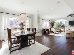 9848 Vidor Dr APT 301, Los Angeles, CA 90035