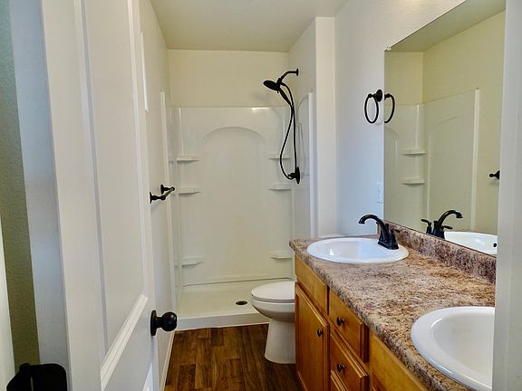 3rd image of 1832 Golden Harvest Dr