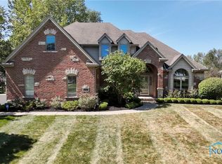 3544 Deer Creek Dr, Maumee, OH 43537