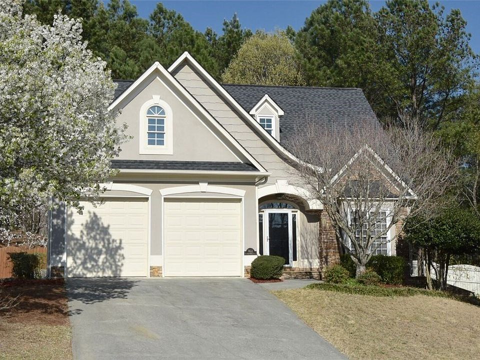1st image of 3624 Edenbourgh Pl