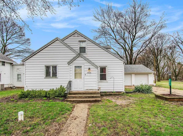 68424 Walnut St, New Paris, IN 46553
