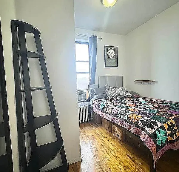 433 E 75th St #6 — Photo 9