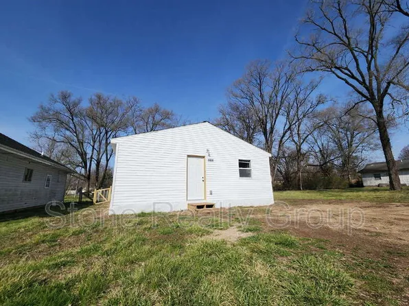 2820 N 15th St, Terre Haute, IN 47804