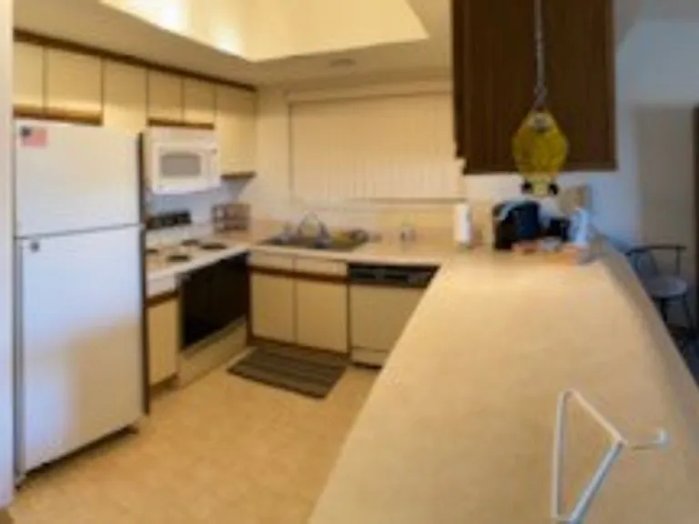 350 Lake Havasu Ave N #208 — Photo 5