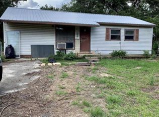 215 Kingsbury Cir, Warner Robins, GA 31088