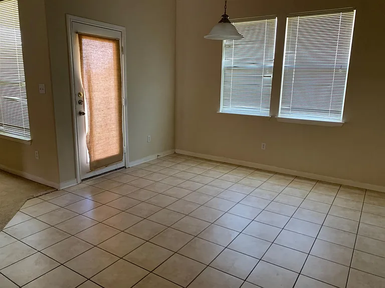214 Hyltin St — Photo 7