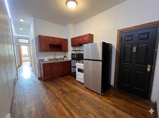 308 Ellery St #2R, Brooklyn, NY 11206