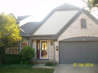 656 Marseilles Cir, Buffalo Grove, IL