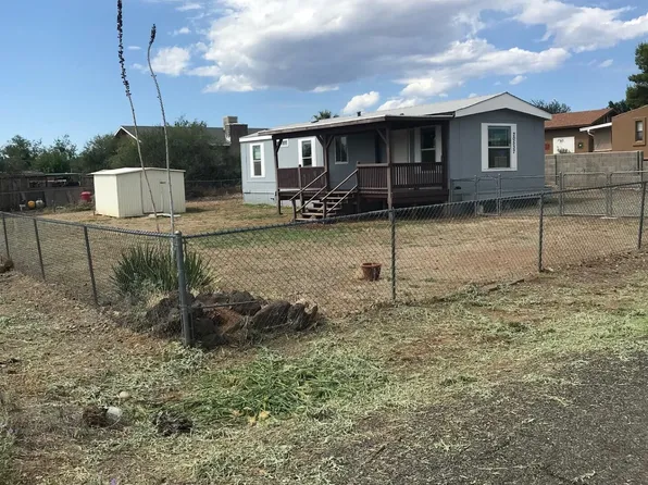 20537 E Yucca Dr, Mayer, AZ 86333